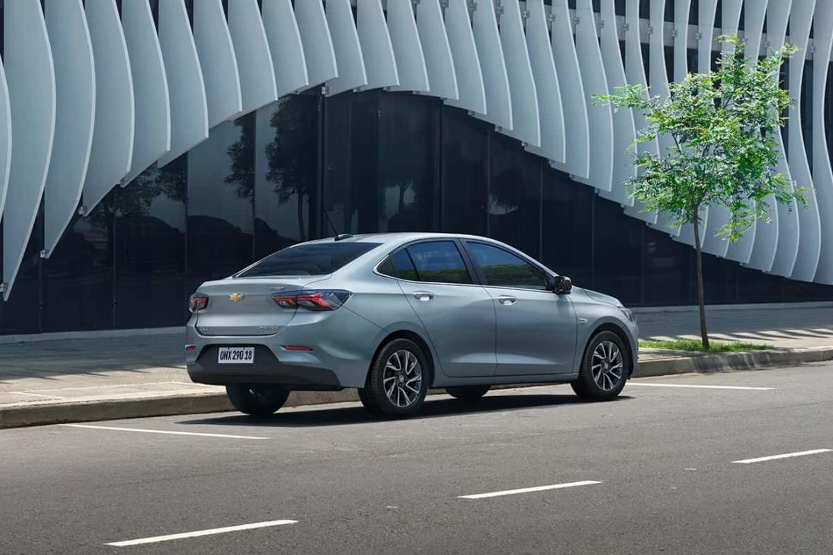 Chevrolet Onix Plus foto 3