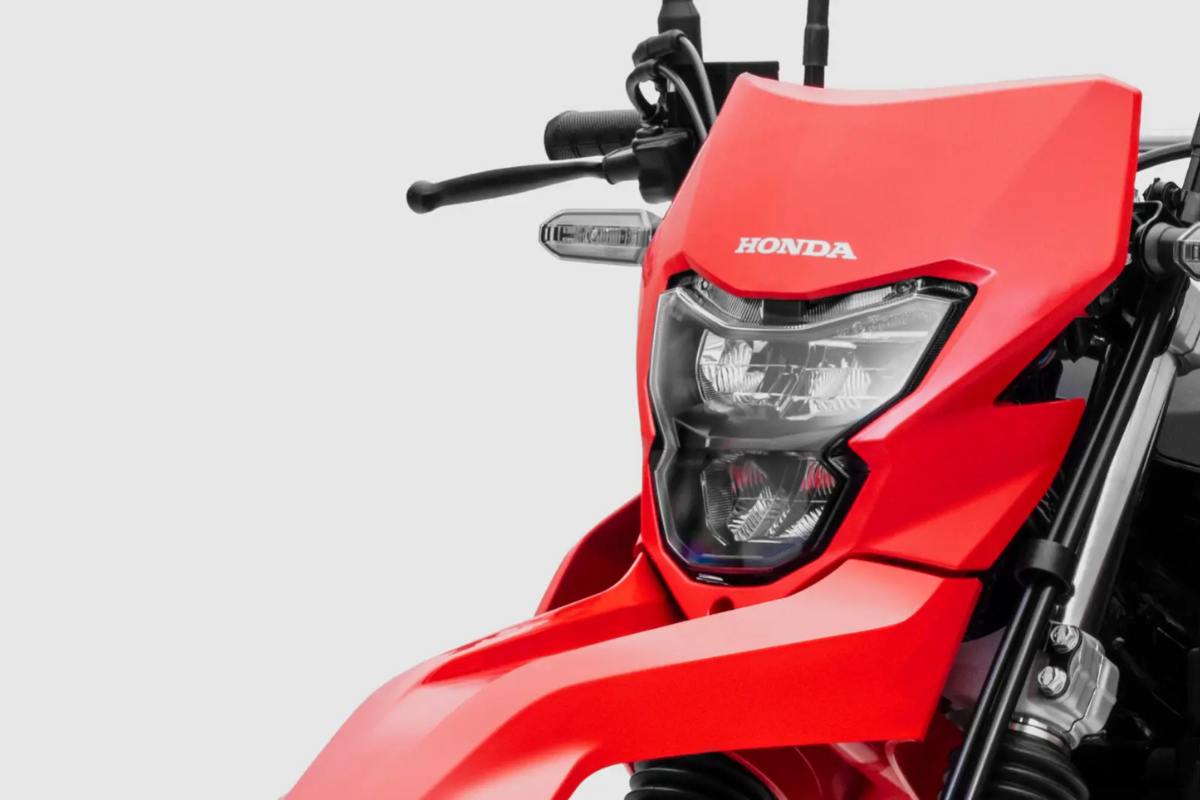 Honda Tornado- foto 2