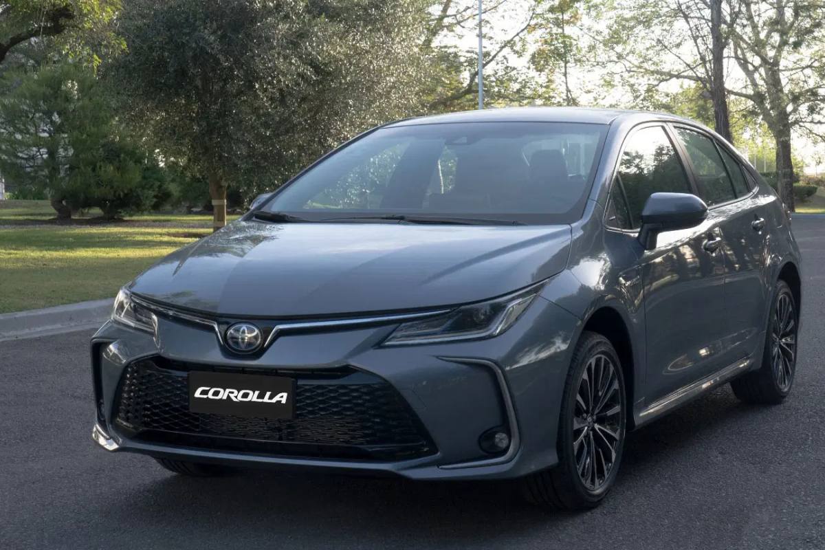 Toyota Corolla Cross - foto 1 (1)