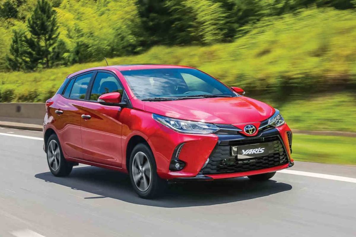 Toyota Yaris - foto 1